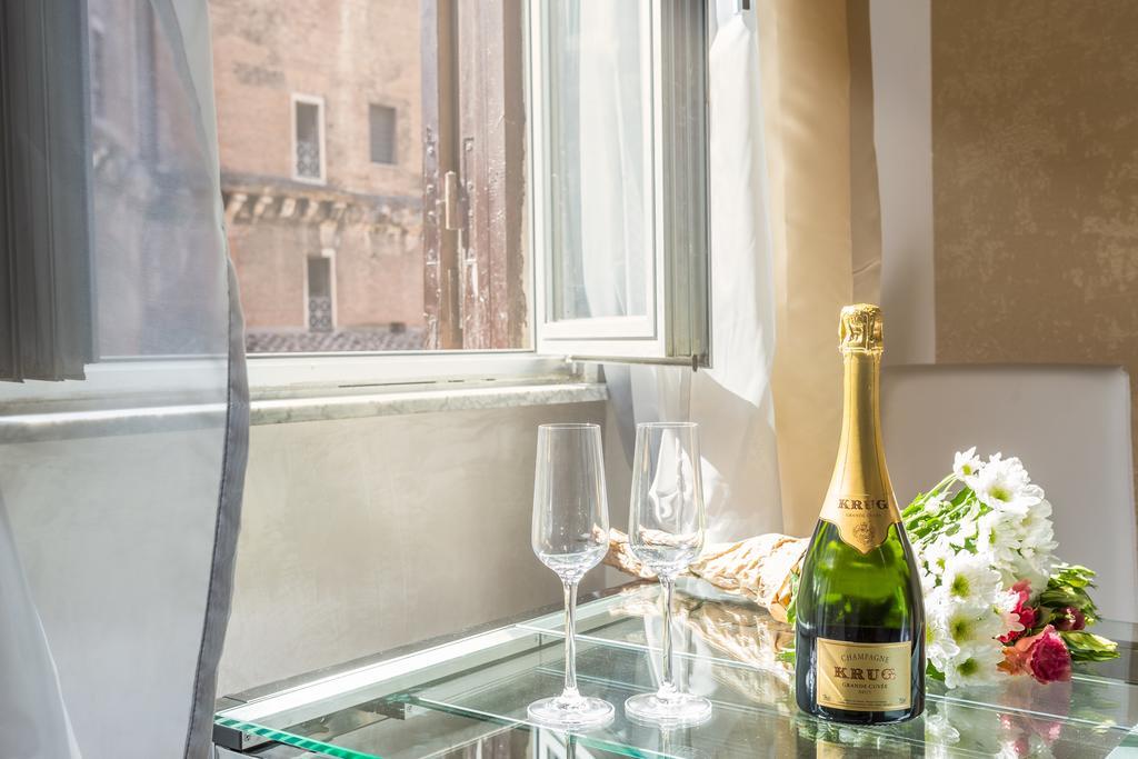 Hub Pantheon Hotel Rome Bagian luar foto